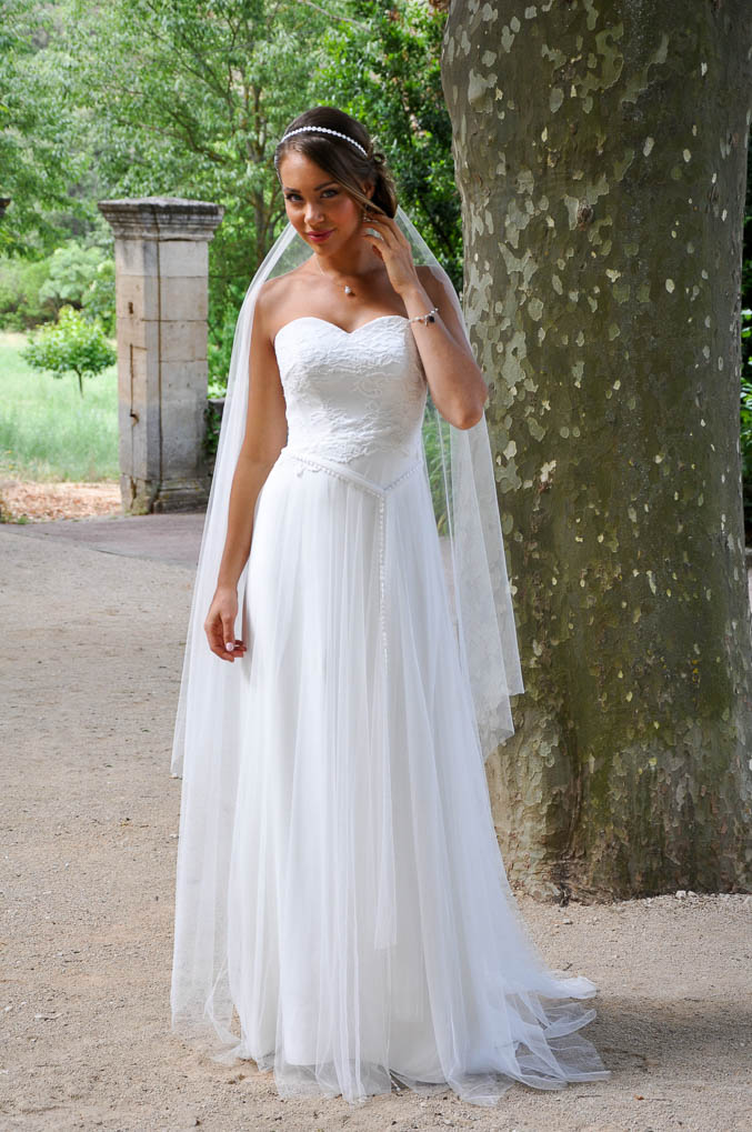 Robe De Mariée Bohème Simple Jupe Fluide En Tulle Mousseline