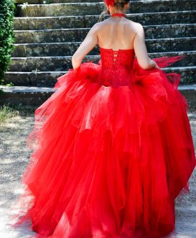 POMME D'AMOUR robe de mariée rouge collection Mariées de Provence 2018
